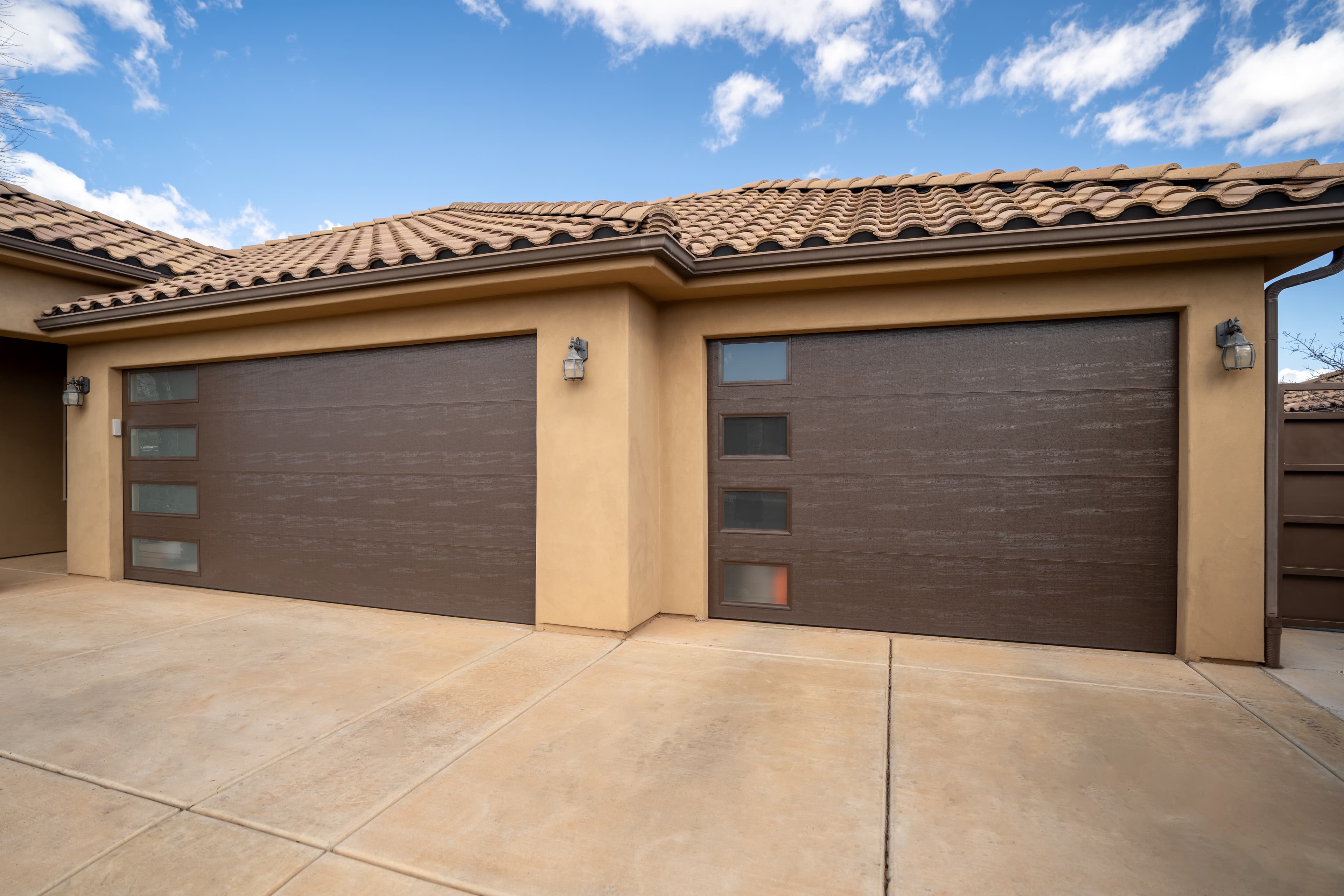 Modern Flush Steel Door in Summerlin, Las Vegas